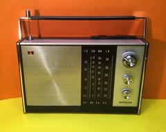 Vintage Radio Hitachi KH – 1108H / Video