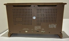 Vintage 1970s SEARS Silvertone AM/FM Table Radio Wood Cabinet NICE CLEAN READ