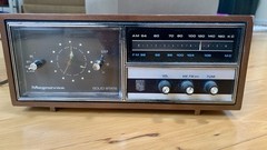 Vintage Magnavox Clock Radio Alarm Retro Model 1R1706 Solid State – Works Video