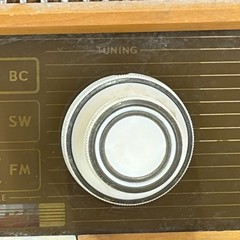 Grundig Majestic 2065 USA Tabletop Tube Radio Mid Century West Germany