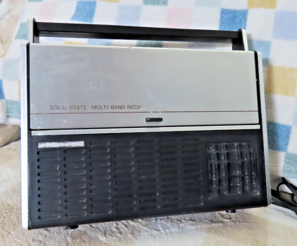 WORLDSTAR MG-5000A Radio Solid State Multi-Band Receiver, TESTED