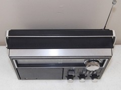 Nice!! Works!! Vtg HITACHI TV1/TV2/Weather/PSB/AM/FM/Air PORTABLE RADIO KH-1650H