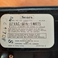 Vintage Sears Solid State Portable Table Radio 132.2265 – For Parts