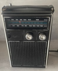 Vintage Sears Solid State AM FM Portable Radio Woodgrain Tested Working