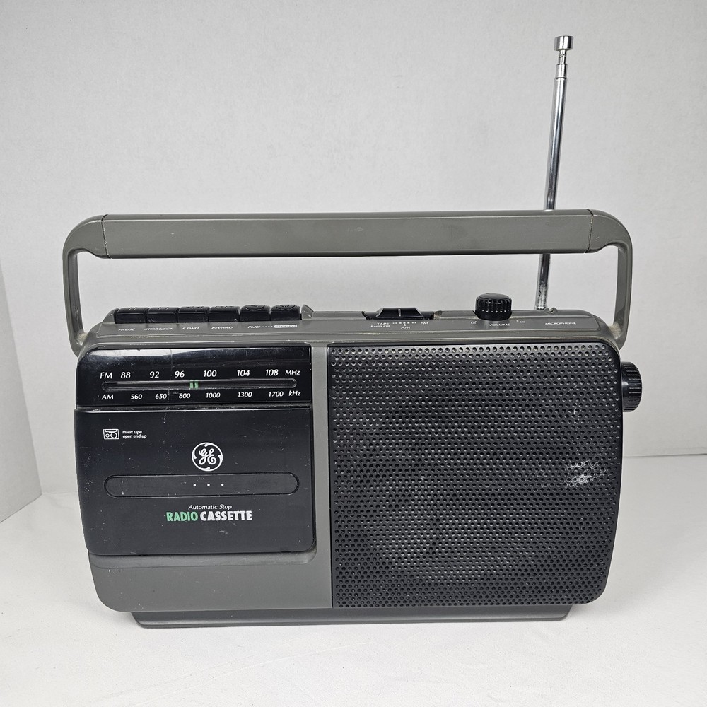 Vintage GE Radio Cassette Recorder 3-52654A AM/FM Boombox – Tested Working