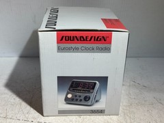 Vintage New-In-Box Soundesign Eurostyle Clock Radio 3654 Retro