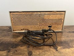 Vintage Motorola TT8EN Solid State AM/FM Radio