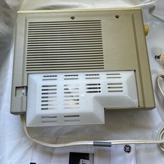 Vintage GE SPACEMAKER AM/FM Radio 7-4230A Under Cabinet Mount w/ Light READ!