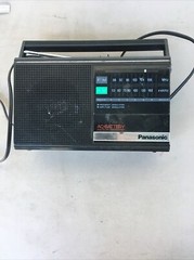 Vintage Panasonic AM/FM Portable 1980s battery or Cord, TESTED/Working L015