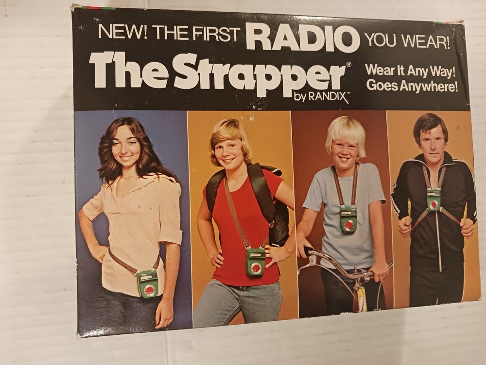 Vintage 1977 The Strapper Randix Sportasonic Radio W/Box Working