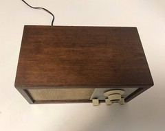 KLH Model 21 Radio