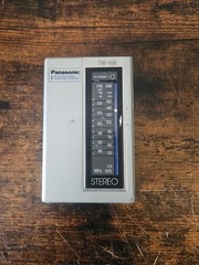 PANASONIC HANDHELD RADIO RF-444 FM-AM-FM STEREO VINTAGE Tested Working