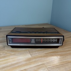 VTG General Electric GE Alarm Clock AM/FM Radio 7-4625C Wood Grain WORKS (Read)
