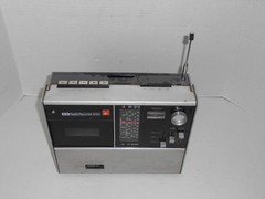 VINTAGE BASF 9300 RADIO RECORDER -COMPLETE & WORKING – FM MW SW FM BAND COVERAGE