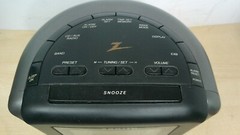 Vintage Zenith Digital Alarm Clock Radio With AM/FM/TV/Weather Bands Z203B WORKS
