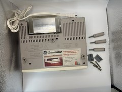 GE SPACEMAKER AM/FM Radio 7-4230A Under Cabinet Light With Mounting Parts WORKS