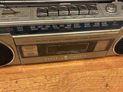 Vintage General Electric GE 3-5283 AM/FM Radio Cassette Player Boombox WORKS