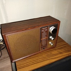 Vintage Realistic AM/FM Radio MTA-11 – Clean, Sounds Excellent, Great Condition!
