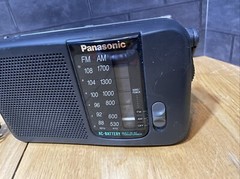 Vintage Panasonic AM/FM Radio Model RF-544