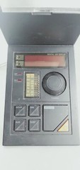 Twisting Swivel Z-104 AM-FM Z Clock Radio with Light 1988