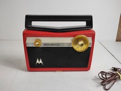 Vintage Motorola 5P32R Red Handheld Radio Tested Works