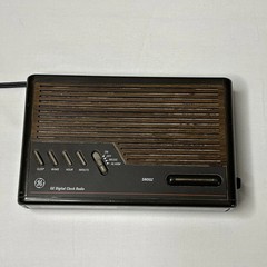 Vintage GE Digital Clock Radio 1980’s