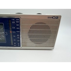Sanyo RPM-C2 Vintage Portable AM FM Radio Quartz Alarm Clock Silver Blue Face