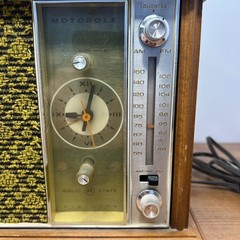 Vintage Motorola Solid State Radio Model TC24ES Tested and Working
