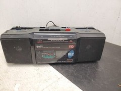 Vintage antique GPX stereo FM AM radio with cassette recorder model no. C835