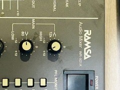 HITACHI Boombox TRK-TRK-8300 PERDISCO vintage w/RAMSA WR-X01A