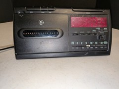 GE Radio Cassette Player Alarm Clock AM/FM Radio 7-4915A Cassette Does Not Work
