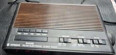 Hitachi KC-542H KC-542 FM/AM 2-band Radio electronic Clock Snooze Dimmer vintage