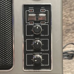 Vintage General Electric Super Radio GE Model No. 7-2880B Long Range Tested