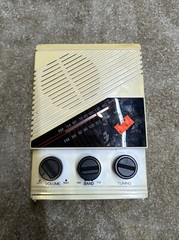 Vintage Water Resistant BR-2 2 Band Stereo Radio player
