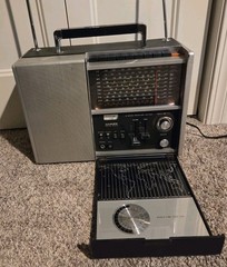 Vtg Lloyds Solid State 10 Band World Radio 9N24B-37A Shortwave AM FM AC/DC Japan