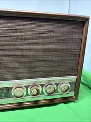 Vintage Magnavox Grand Classic Hi Fi Full Dimension AM/FM Radio – AS IS