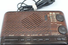 Vintage Cosmo Am-Fm Digital Clock Radio Model No. CR-2035