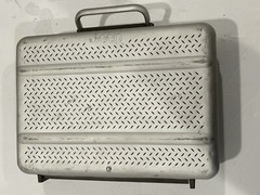 Vintage Jeep Electronics Z-Case Portable Stereo ZC-PSB-9 – Untested, as is