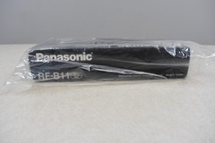 (Lot E2) Vintage NOS Panasonic RF-B11 12-Band Receiver Radio