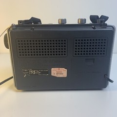 Rare Vintage Jil Candle AM/FM transistor radio model no. LT- 529 *Works