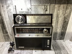 Vintage Candle CB Public Service Multiband Receiver Model JM210 (BN3)