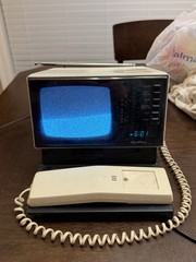 VINTAGE QUASAR AP1495YH PHONE TV RADIO ALARM CLOCK Works