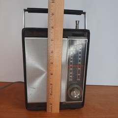 Vintage Sears Solid State Portable Table Radio 132.2265 – For Parts