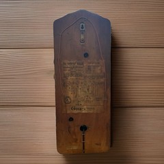 The Country Bell Superheterodyne Radio Receiver Model 556