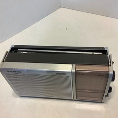 Vintage Magnavox 299 Portable Radio AM/FM Tested Works NO Power Cord