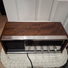 Vintage Panasonic RE-7369 Transistor Radio Brown 2-Band FM/AM Volume Control