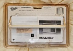 Vintage Soundesign Color Tunes White 2210 AM/FM Radio NEW -sun discoloration