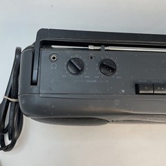 Vintage GPX AM / FM Stereo Radio Cassette Recorder Model C920 Works Paint Spots