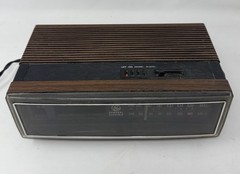 Vintage GE 7-4305D Flip Clock Radio Walnut Grain AM/FM Alarm Works Tested
