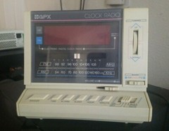 Vintage Clock Radio AM FM GPX E68496 Grand Prix Plug In Alarm Clock Preowned